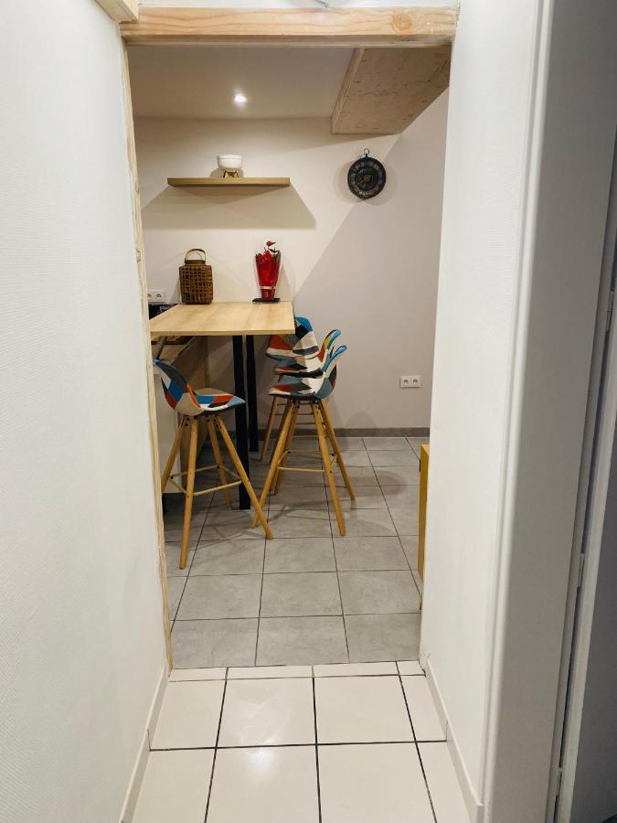Studio 40M2 Plein Pied Avec Parking Jussac Esterno foto