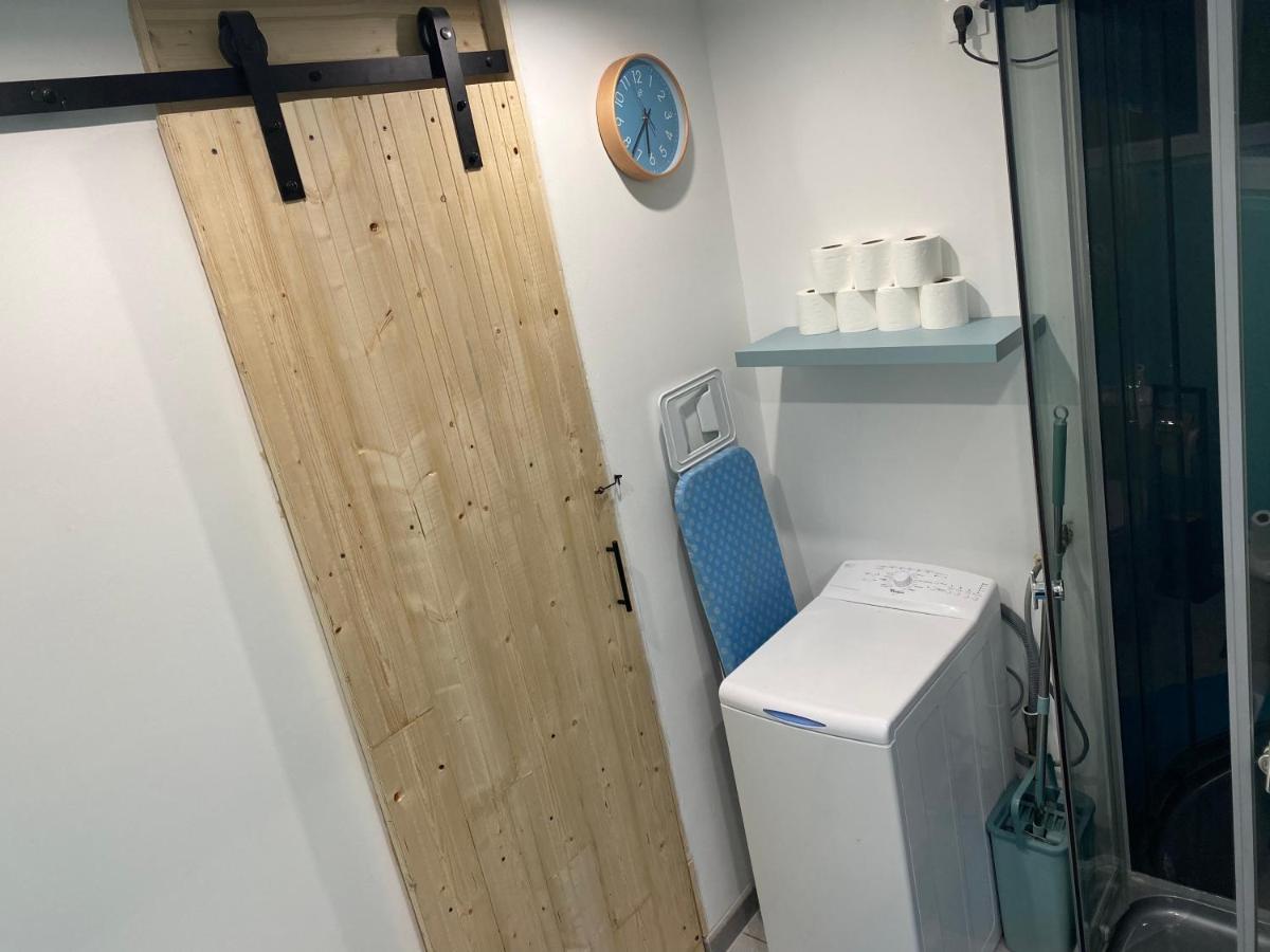 Studio 40M2 Plein Pied Avec Parking Jussac Esterno foto